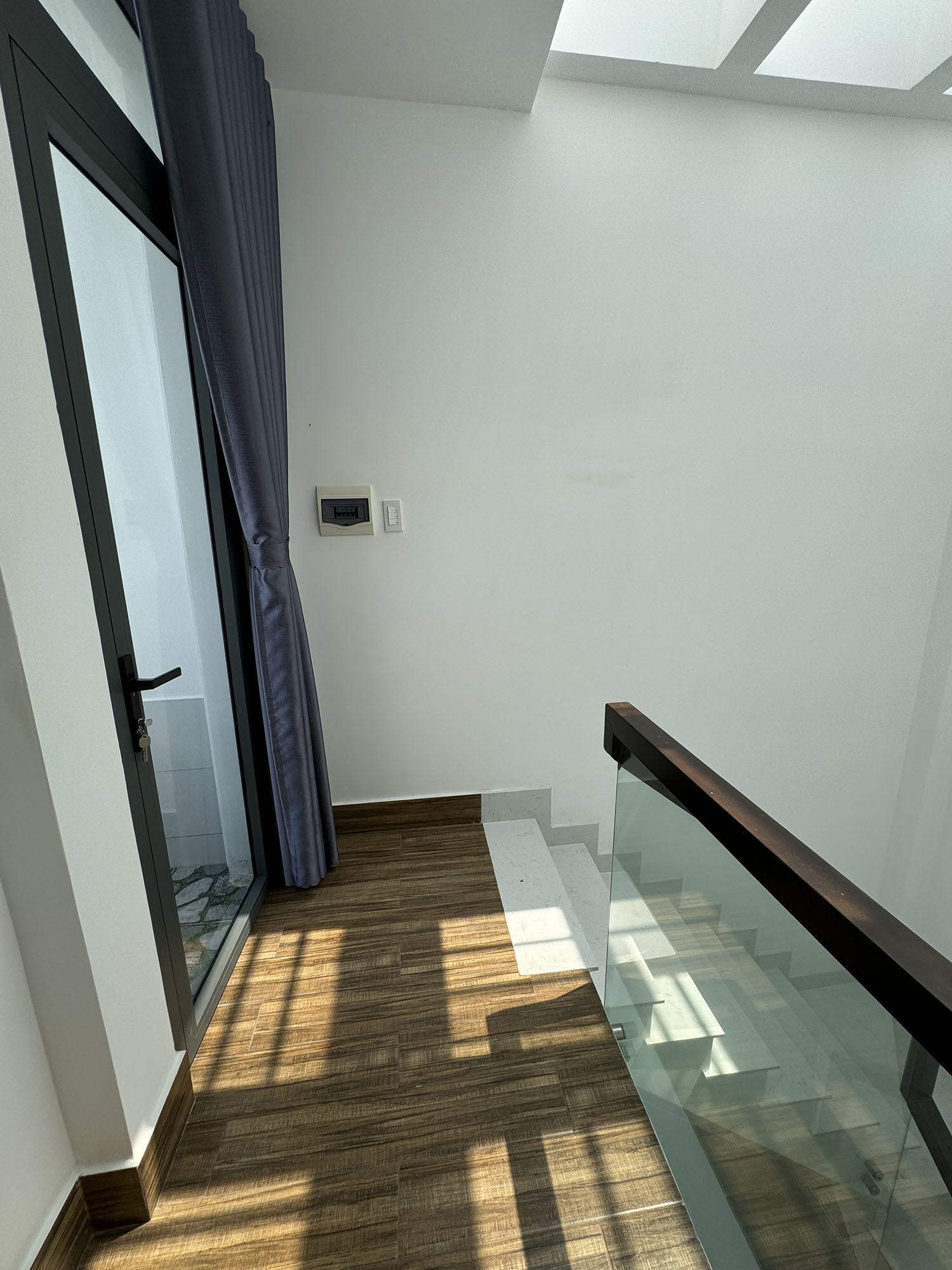 Bán nhà Nơ Trang Long, Quận Bình Thạnh Tuyệt phẩm B.thự Mini 3 lầu thiết kế Singapore hẻm ôtô 7 chỗ